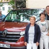 Ehepaar aus Übersee spendet Fahrzeug für den Familienstützpunkt