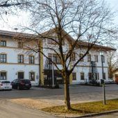 Hausarztpraxis statt Gemeindeakten?