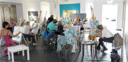 Blumenmotive standen im Zentrum des Workshops. Foto re