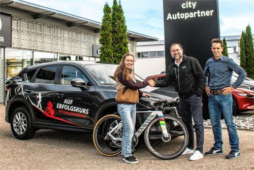 cityAutopartner unterstützt die erfolgreiche Radsportlerin und Skibergsteigerin Antonia Niedermaier.