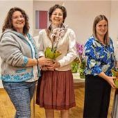 Vorstandswahl mit Dank und Orchideen