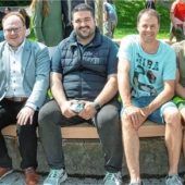 Priener Schulhof erhält neue Bank
