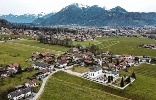 Die Luft ist gut in Marquartstein. Belastungen mit Grobstaub gibt es lediglich an verkehrsbezogenen Messstellen. Foto Archiv Berger