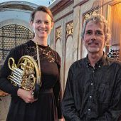 Auftakt mit Orgel plus Horn