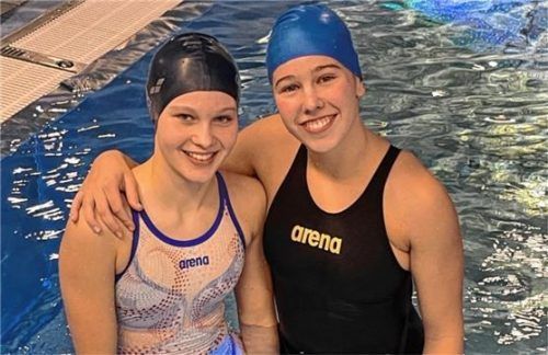 Lara Willimayer (links) und Alisha Sanderlin standen in Burghausen auf dem Podest. Foto re