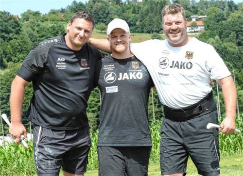 Michael Späth,Alexander Anzinger und Peter Rottmoser (von links) wollen ihren Team-Titel beim Europacup verteidigen.Foto Albert Kamhuber