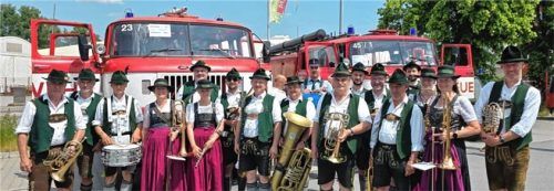 Musikverein Grassau beim Besuch der sächsischen Partnerstadt Raschau. Foto  Gemeinde Grassau