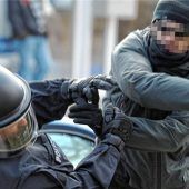 Brutale Attacke gegen Polizisten