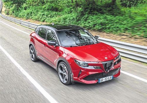 Soll an frühere Erfolge anknüpfen: Alfa Romeo setzt große Hoffnungen in das Kompakt-SUV Junior. Foto Alfa Romeo