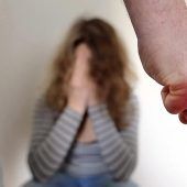 Frau (22) gequält und vergewaltigt