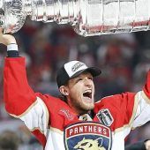 Bei Nico Sturm „explodiert der Familienchat“