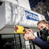 Bundespolizei soll Taser bekommen