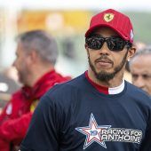 Hamilton macht Druck