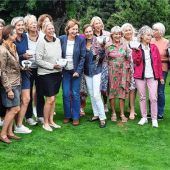Priener Golferinnen erspielen 2400 Euro für das Frauenhaus