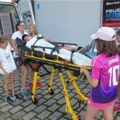 Basteln, Malen, Bogenschießen und Kartfahren