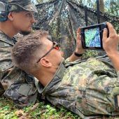 Was macht denn das Militär da oben?