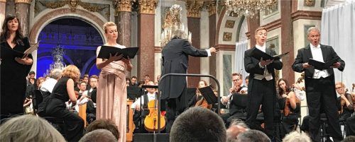 Boten makellosen, beseelten Gesang: (von links) Elisabeth Breuer (Sopran), Olivia Vermeulen (Mezzosopran), Martin Platz (Tenor) und Florian Götz (Bass). Foto prokop