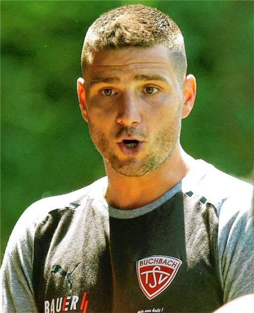 Buchbach-Coach Aleksandro Petrovic ist von der Leistung seines Teams im kurzfristig anberaumten Testspiel-Derby gegen Ampfing überzeugt. Foto mb.presse-btz