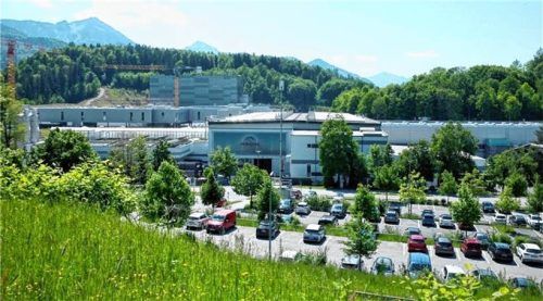 Das aktuelle Werksgelände der Adelholzener Alpenquellen soll wachsen. Foto Krammer