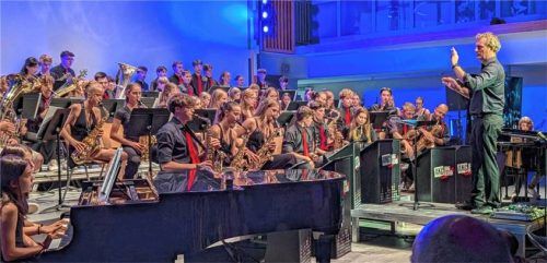 Das Konzert im AKG war ein begeisterndes Erlebnis für Schüler, Lehrer und Familien. Foto  Benekam