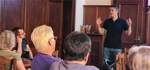 Der städtische Klimaschutzmanager Thomas Ertl präsentierte Zahlen und Fakten zum Stand der Dinge in Sachen Klimaschutz in Kolbermoor. Foto re