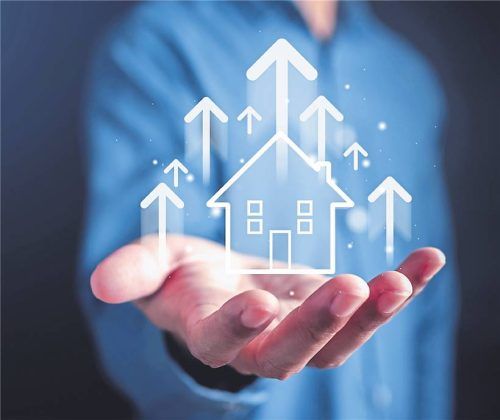 Die Kaufpreise für Immobilien im Münchner Umland steigen wieder leicht. Foto Smarterpix/champlifezy
