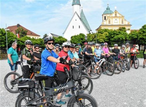 Die Pilgerfahrt stand im Zeichen des Glaubens und der Gemeinschaft und endete mit einem feierlichen Gottesdienst. Foto  fLUG