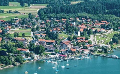Die Rechnungsprüfungsstelle des Landratsamts Rosenheim hat die Finanzführung der Gemeinde Gstadt für die Jahre 2015 bis 2022 geprüft. Das Ergebnis bescheinigt der Verwaltung eine geordnete Finanzlage.Foto Archiv Berger