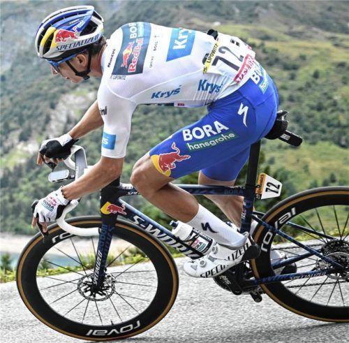 Florian Lipowitz in einer Abfahrt mit der Spitzengruppe auf der 19. Etappe der Tour de France.Foto IMAGO/JASPER JACOBS