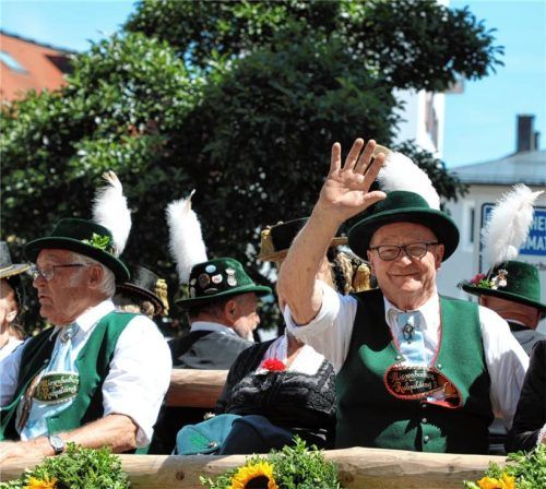 Gruß vom Leutewagen.