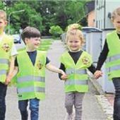 Warnwesten für die Kleinen
