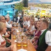 Vielfältiges Programm in Übersee