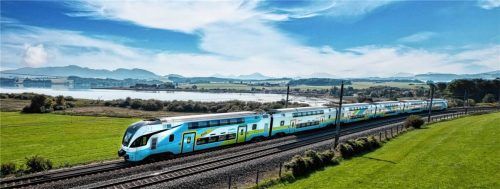 In modernen Doppelstockzügen geht es zu spannenden Ferienabenteuern für Groß und Klein. Fotos westbahn