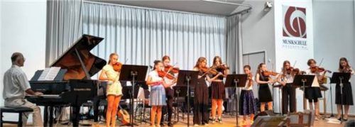 Junge Streicher

Foto Musikschule Rosenheim