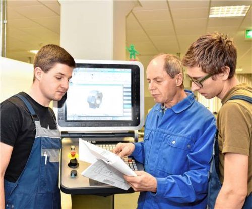 Moderne Lehrpläne sollen das Image der beruflichen Ausbildung verbessern.Foto istock