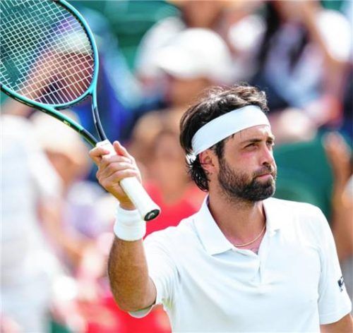 Nikoloz Basilashvili hat bereits zugesagt am Sonntag in Rosenheim auf dem Platz zu stehen. Foto IMAGO