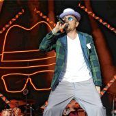 Jan Delay trotzt dem Regen