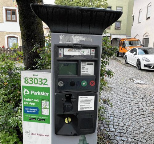 Sollten die Parkgebühren in Rosenheim erhöht werden? Eine Entscheidung fällt am heutigen Mittwoch. Foto Chris Mukendi