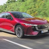 Sportlich und elegant stromern