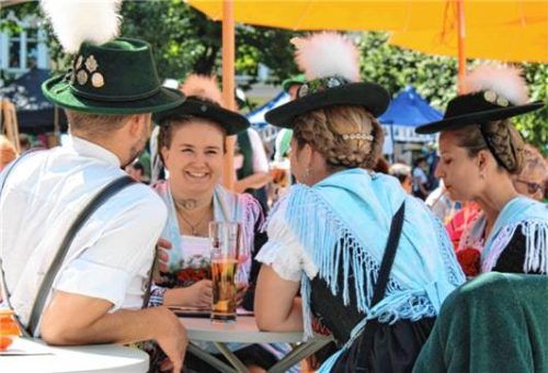 Trotz des großen Unterhaltungsangebots blieb genug Zeit für einen Ratsch.