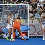 EM: Hockey-Frauen zittern, Herren im Halbfinale