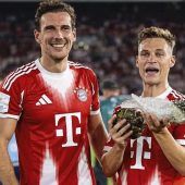 Mit Kane und Kakadu