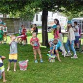 Auftakt im Schwimmbad – ganz ohne baden