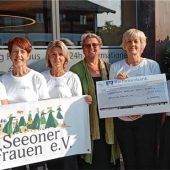 Seeoner Frauen spenden 1000 Euro für den Sozialfonds