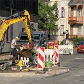 Wasserrohrbruch im Kreuzungsbereich