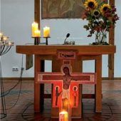 Taizé-Andachten jeden Sonntag