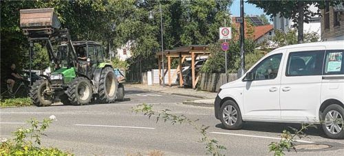 Aktuelle Messungen haben ergeben, dass die Autofahrer auf der Willinger Straße nahezu ausnahmslos mit einem vertretbaren Tempo unterwegs sind. Auch der Kurvenbereich an der Abzweigung zur Madau ist keine Gefahrenstelle. Fotos kotter