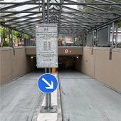 Teure Befreiung: Urlauber erlebt Schreck im Parkhaus