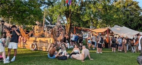 Ausgelassene Stimmung herrschte auf dem Festival-Gelände.