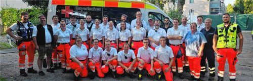 Das Team des BRK ist im Wachcontainer neben dem Riesenrad zu finden und steht für alle Fälle bereit – von der Wasserblase bis zum Verdacht auf K.o.-Tropfen-Vergiftung. Foto Christian Glock